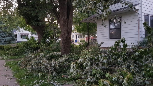 Derecho storm damage, Clinton Iowa